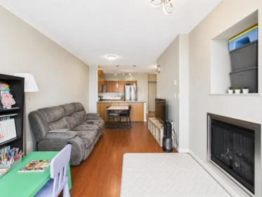 Pantry Photo of 1609 511 Rochester Avenue, Coquitlam, BC