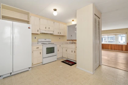 Walk-In Closet Photo of 11 1884 Heath Road, Agassiz, BC