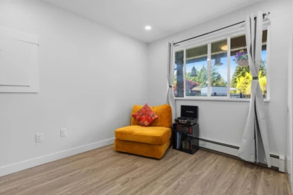 Guest Bathroom Photo of 713 Appleyard Court, Port Moody, BC