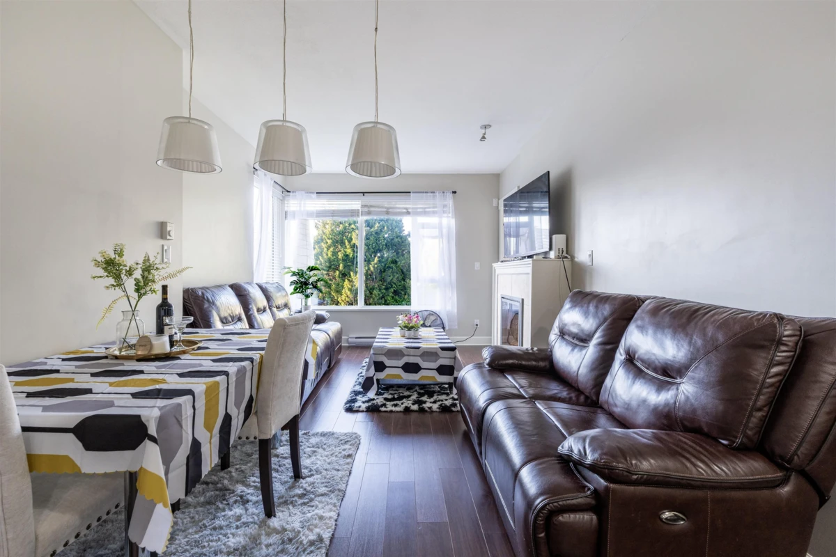 Dining Area Photo of 206 6611 Eckersley Road, Richmond, BC