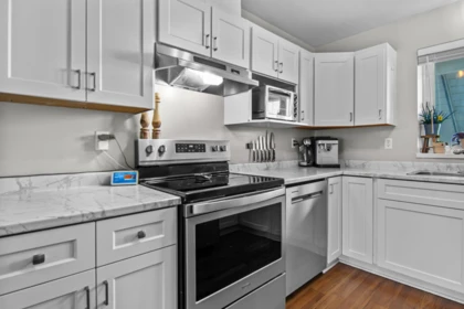 Breakfast Nook Photo of 20 45435 Knight Road, Chilliwack, BC
