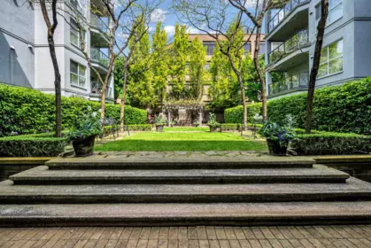 Backyard Photo of 206 511 W 7th Avenue, Vancouver, BC