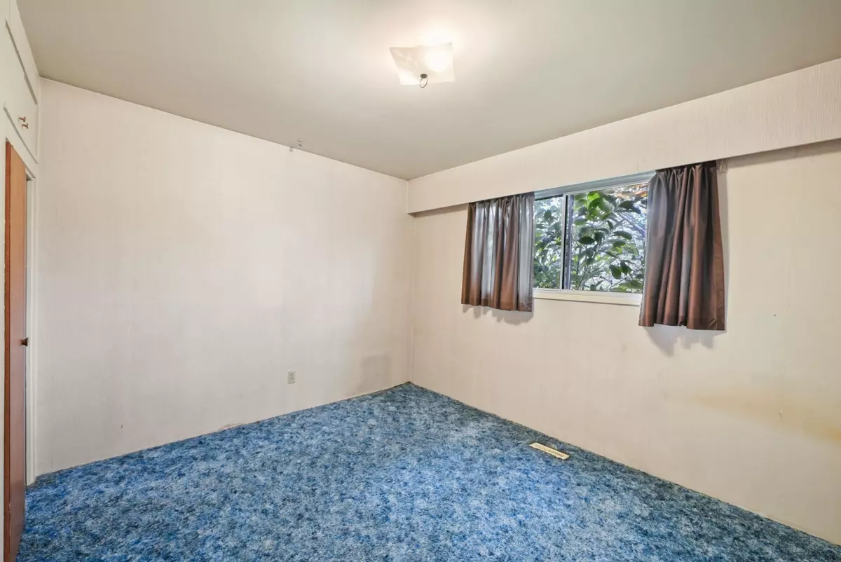 Dining Area Photo of 19150 61a Avenue, Surrey, BC
