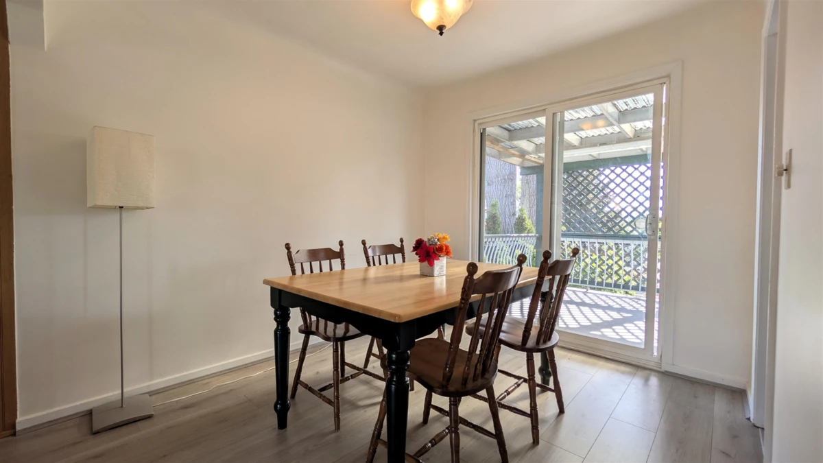 Dining Area Photo of 454 Wilson Street, New Westminster, BC
