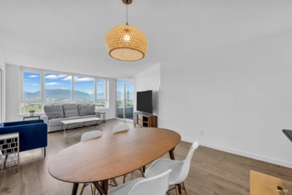 Kitchen Island Photo of 1904 6055 Nelson Avenue, Burnaby, BC