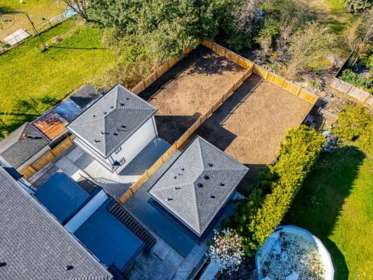 Hot Tub / Spa Photo of 2 14259 Park Drive, Surrey, BC