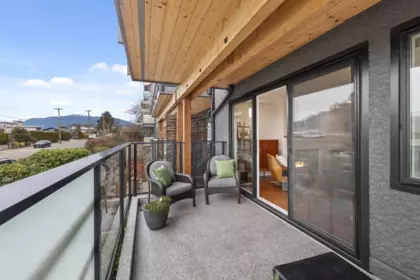 Mudroom Photo of 204 2336 Wall Street, Vancouver, BC