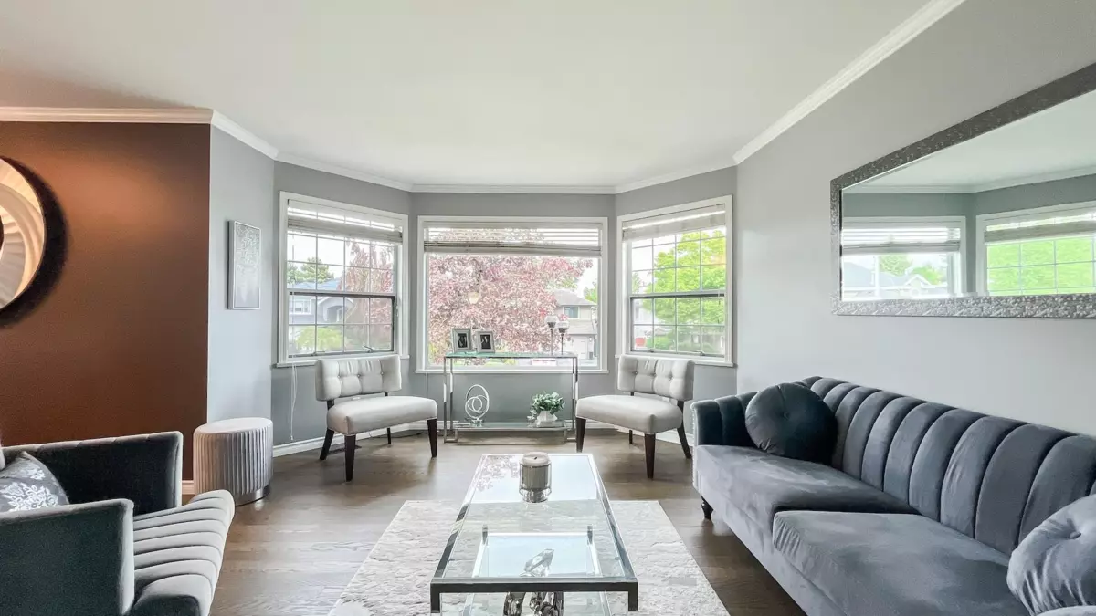 Living Room Photo of 8095 158 Street, Surrey, BC