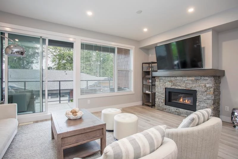 Dining Area Photo of 27 3618 150 Street, Surrey, BC
