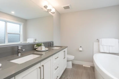 Guest Bathroom Photo of 27 3618 150 Street, Surrey, BC