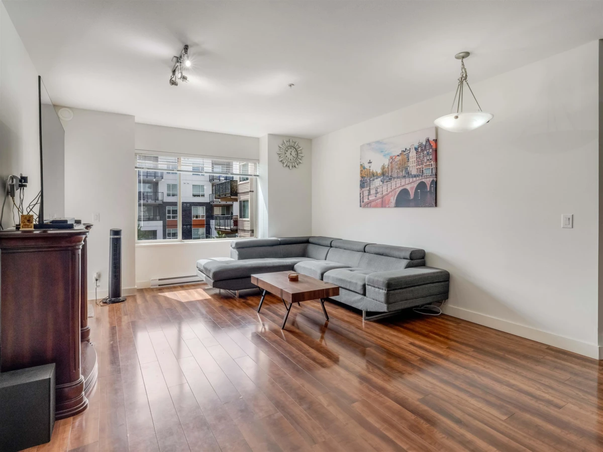 Living Room Photo of 315 11935 Burnett Street, Maple Ridge, BC