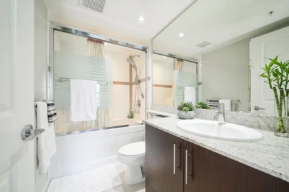 Walk-In Closet Photo of 802 2289 Yukon Crescent, Burnaby, BC