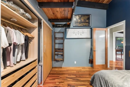 Laundry Room Photo of 808 Seymour Boulevard, North Vancouver, BC