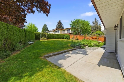 Swimming Pool Photo of 7605 Lawrence Drive, Burnaby, BC
