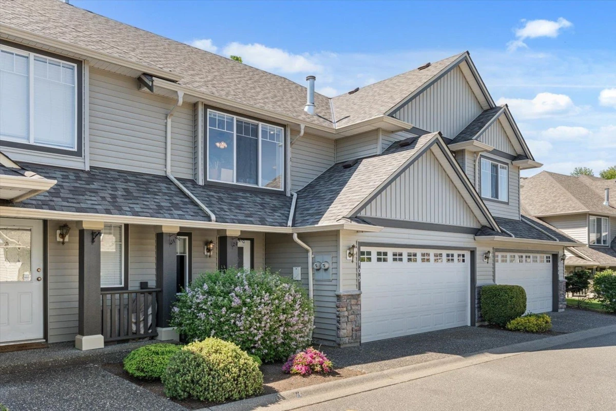 Exterior Rear Photo of 105 46360 Valleyview Road, Chilliwack, BC