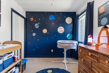 Basement Recreation Room Photo of 105 46360 Valleyview Road, Chilliwack, BC