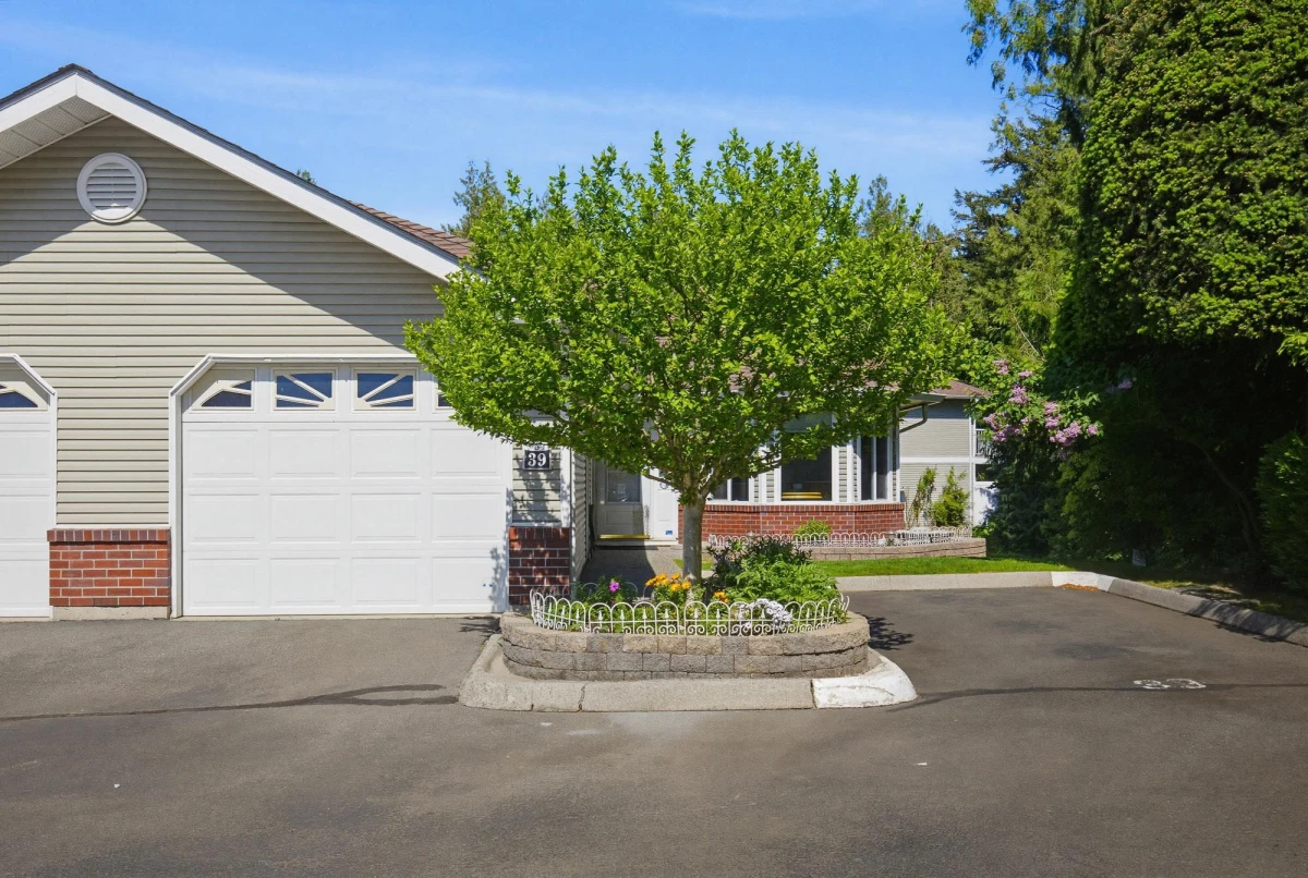 Exterior Rear Photo of 39 1973 Winfield Drive, Abbotsford, BC