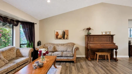Kitchen Photo of 2961 Walton Avenue, Coquitlam, BC