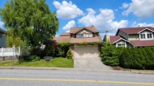 2961 Walton Avenue, Coquitlam, BC