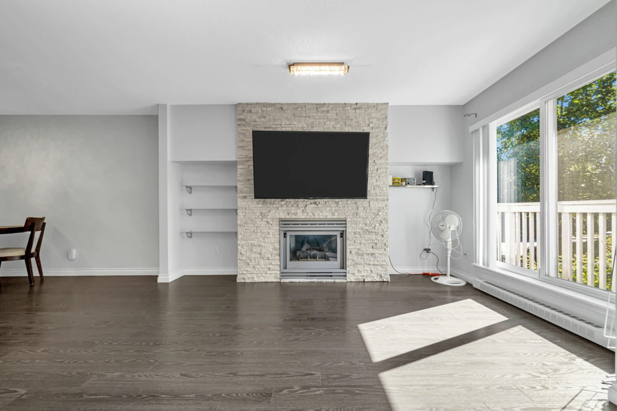 Living Room Photo of 79 7831 Garden City Road, Richmond, BC