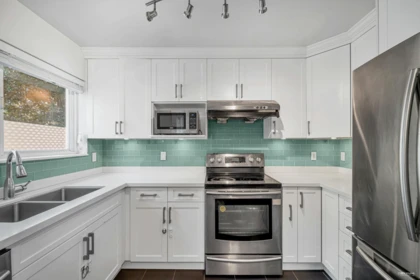 Kitchen Island Photo of 79 7831 Garden City Road, Richmond, BC