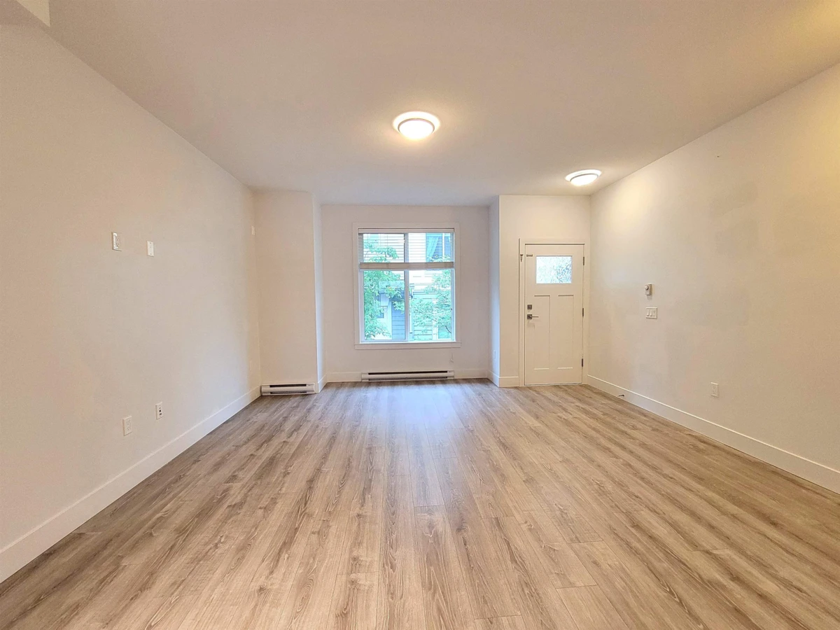 Dining Area Photo of 40 9718 161a Street, Surrey, BC