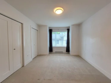 Office / Den Photo of 40 9718 161a Street, Surrey, BC