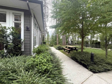 Outdoor Kitchen Photo of 40 9718 161a Street, Surrey, BC