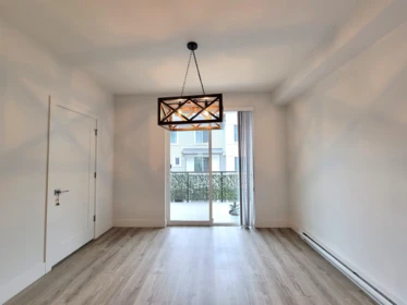 Primary Bathroom Photo of 40 9718 161a Street, Surrey, BC