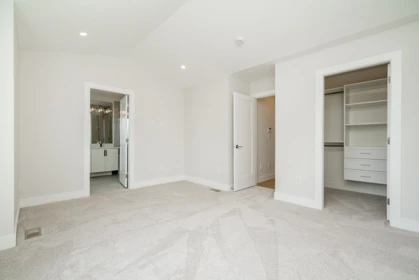 Basement Recreation Room Photo of 101 16613 18a Avenue, Surrey, BC