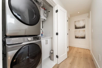 Laundry Room Photo of 16771 18a Avenue Avenue, Surrey, BC