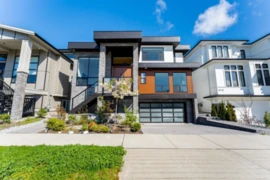 16771 18a Avenue Avenue, Surrey, BC