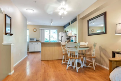 Kitchen Photo of 30 20176 68 Avenue, Langley, BC