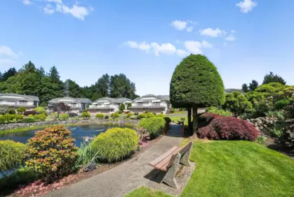 Garden / Landscaping Photo of 2 32925 Maclure Road, Abbotsford, BC