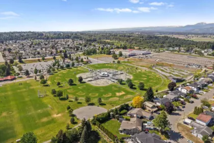 Neighborhood Park Photo Near 2 32925 Maclure Road, Abbotsford, BC