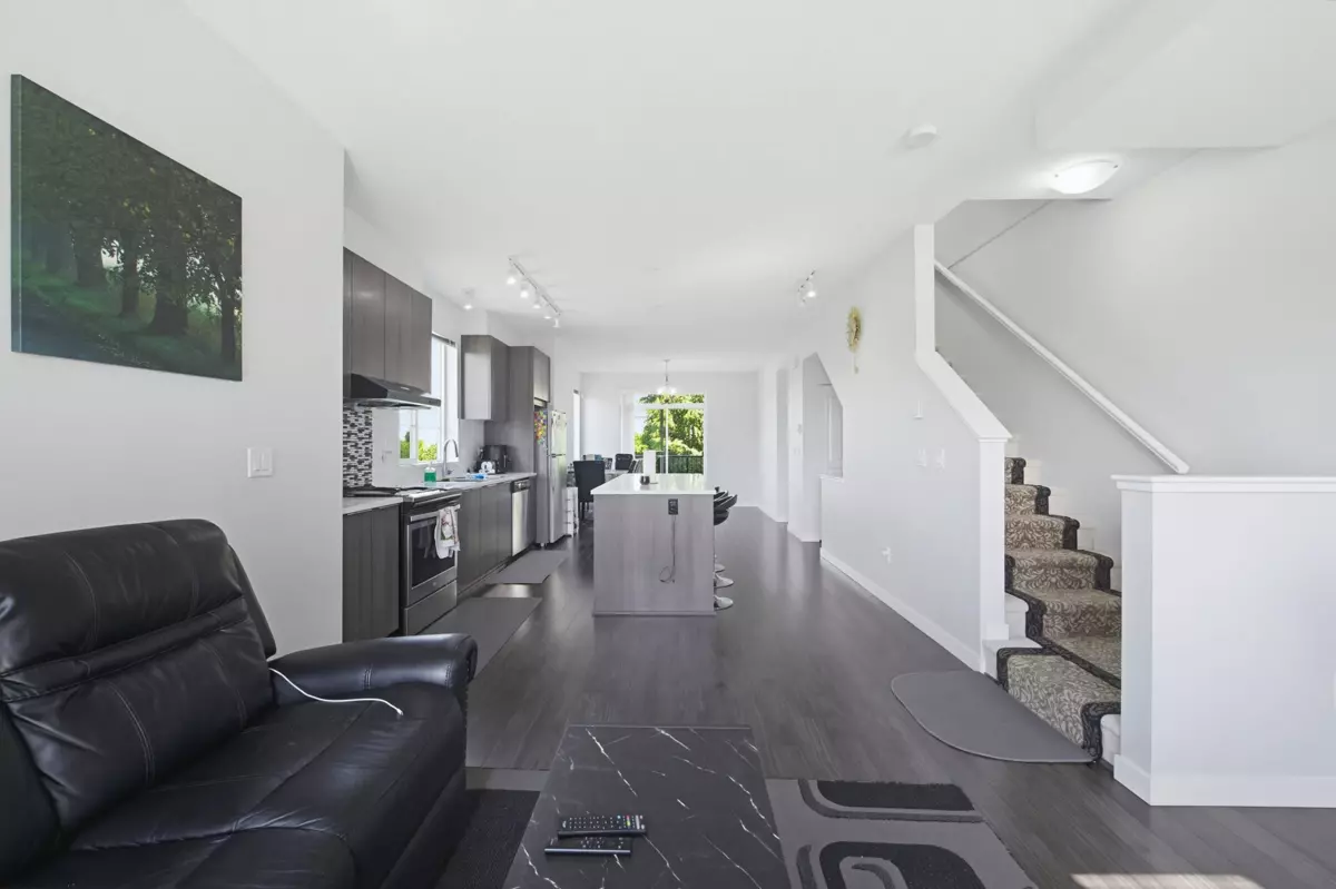 Dining Area Photo of 83 30930 Westridge Place, Abbotsford, BC