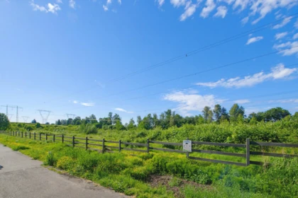 Front Yard Photo of 83 30930 Westridge Place, Abbotsford, BC