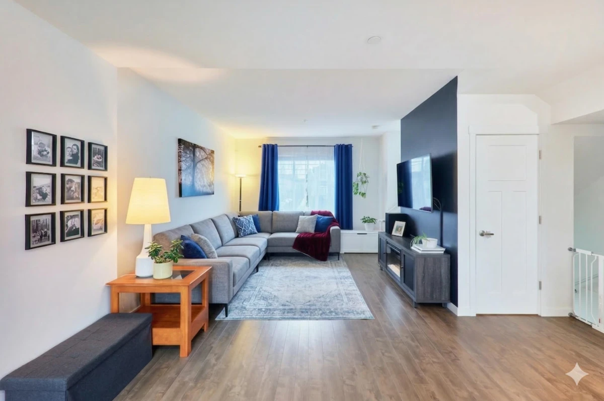 Living Room Photo of 47 11272 240 Street, Maple Ridge, BC