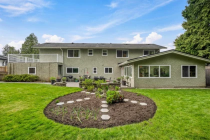 Front Yard Photo of 4970 Dogwood Lane, Delta, BC