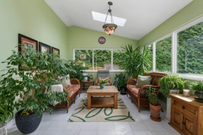 Hallway Photo of 4970 Dogwood Lane, Delta, BC