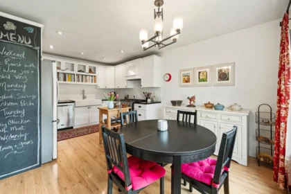 Kitchen Photo of 4970 Dogwood Lane, Delta, BC