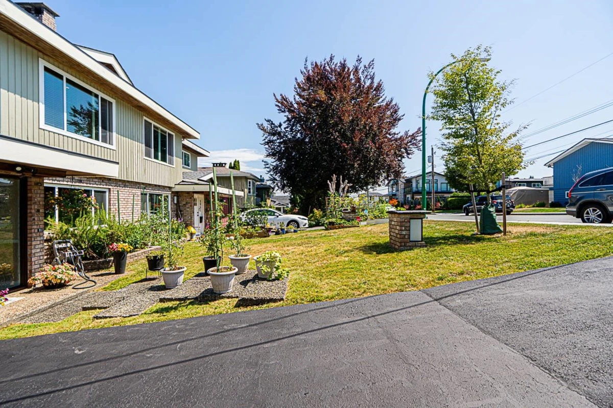 Living Room Photo of 3949 Gilpin Street, Burnaby, BC