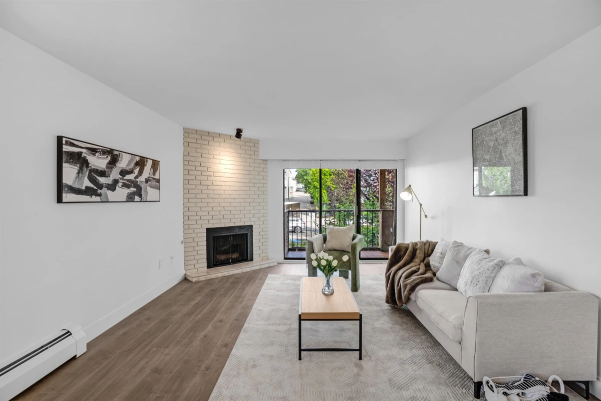 Dining Area Photo of 206 2299 E 30th Avenue, Vancouver, BC