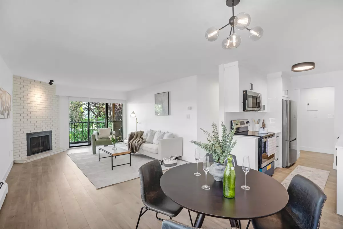 Living Room Photo of 206 2299 E 30th Avenue, Vancouver, BC