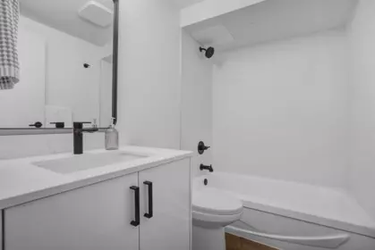 Primary Bathroom Photo of 206 2299 E 30th Avenue, Vancouver, BC