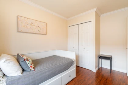 Mudroom Photo of 28 23560 119 Avenue, Maple Ridge, BC