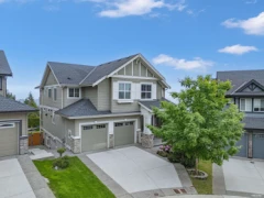 1469 Strawline Hill Street, Coquitlam, BC