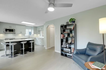 Office / Den Photo of 208 1140 Castle Crescent, Port Coquitlam, BC