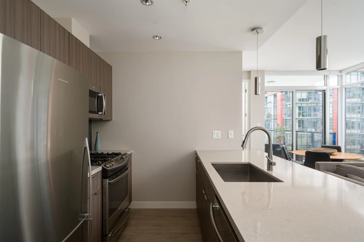 Living Room Photo of 605 1788 Ontario Street, Vancouver, BC