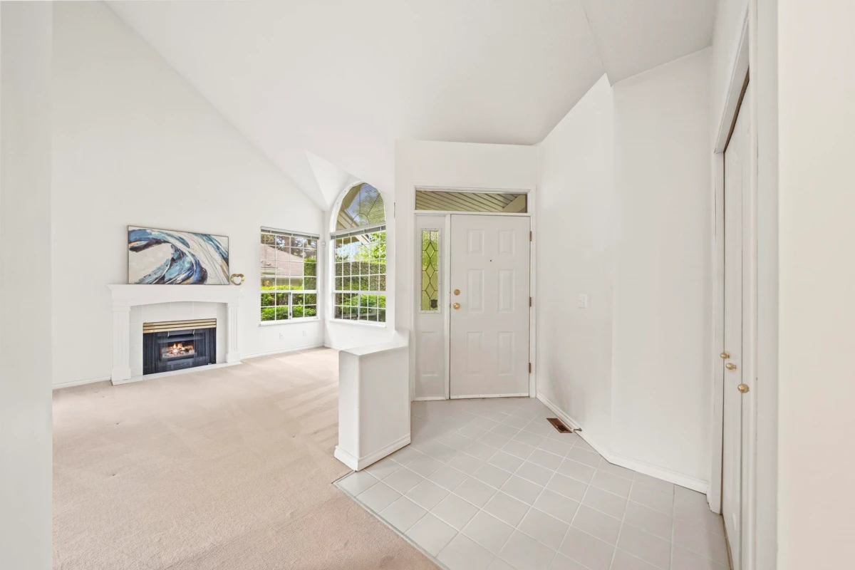 Family Room Photo of 6356 121 Street, Surrey, BC